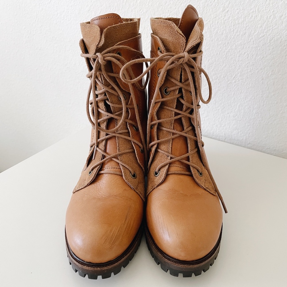 Jipi Japa tan combat boots